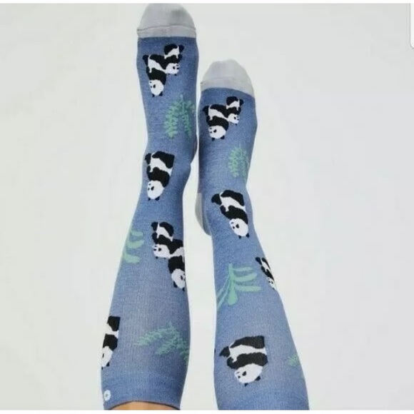 FIGS LE Save The Animals Panda Socks L Light Blue - Picture 3 of 9